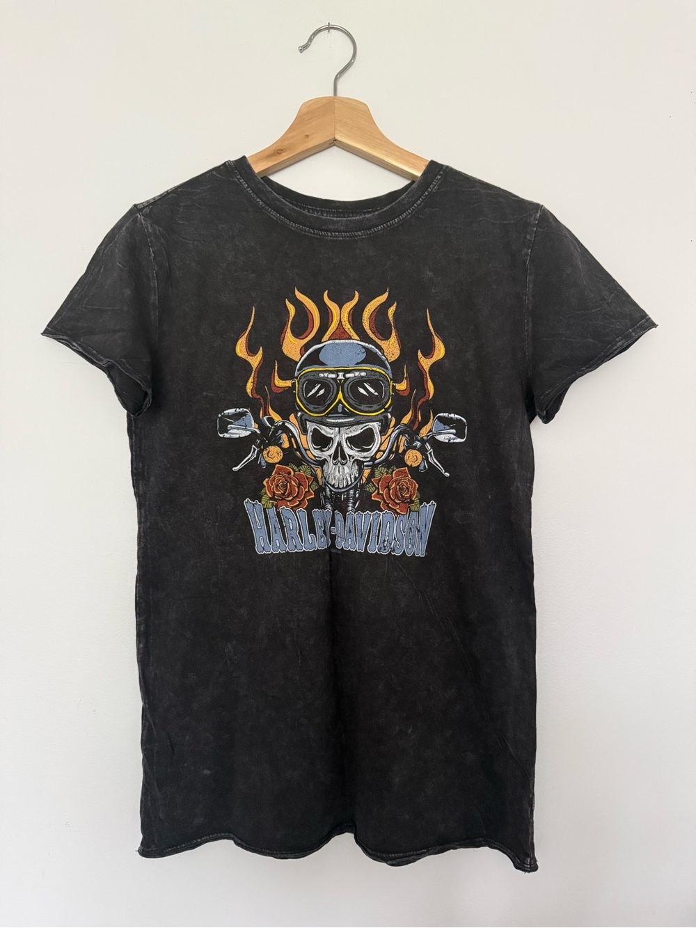 Harley-Davidson Black Tee with Skull, Flames & Roses